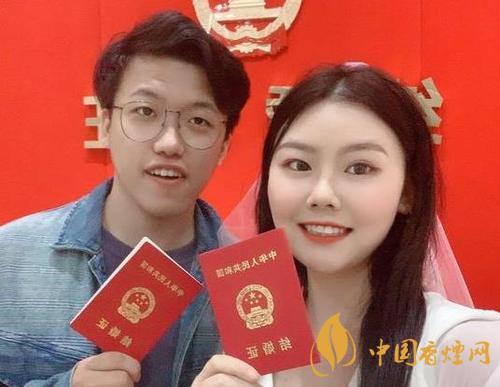 90后同名同姓情侶領(lǐng)證結(jié)婚 太有夫妻緣了！