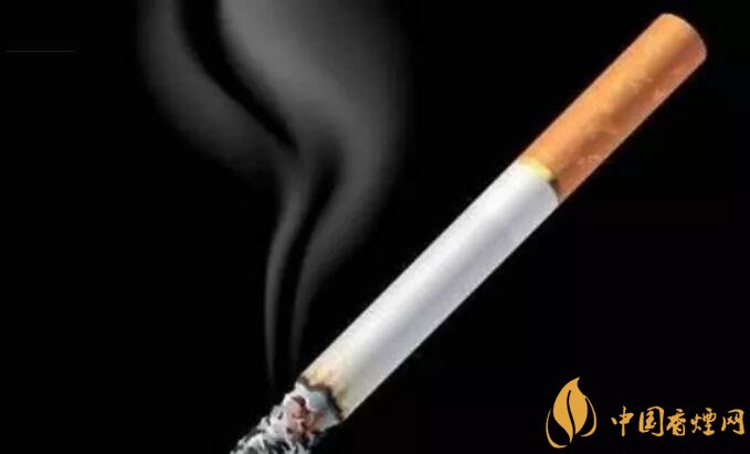 一天抽幾根煙合適，一天一包煙患癌幾率大