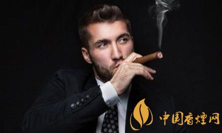 長(zhǎng)期吸煙如何戒煙 這幾個(gè)吸煙誤區(qū)大家要明白